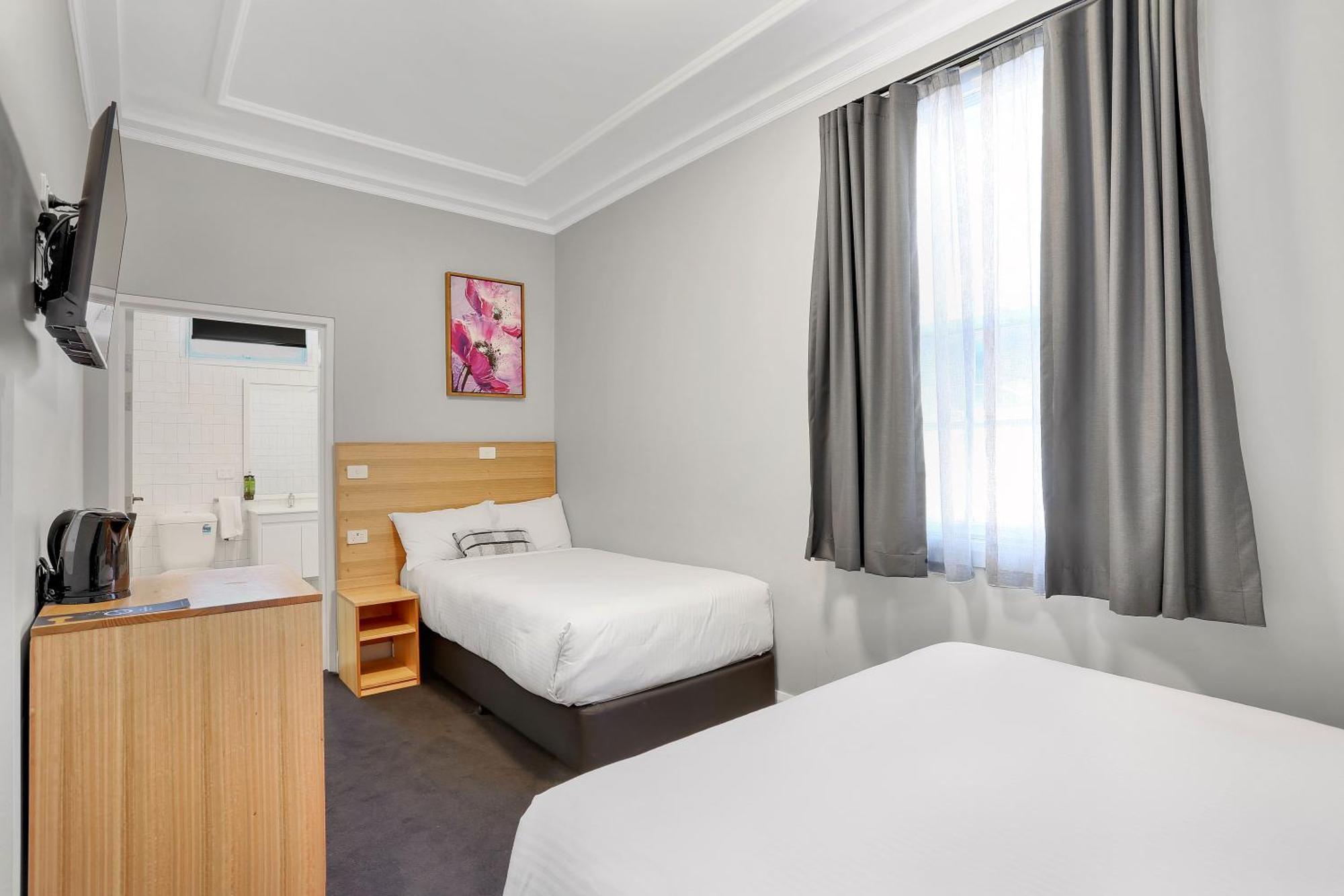 Penshurst Hotel Sydney Exterior photo